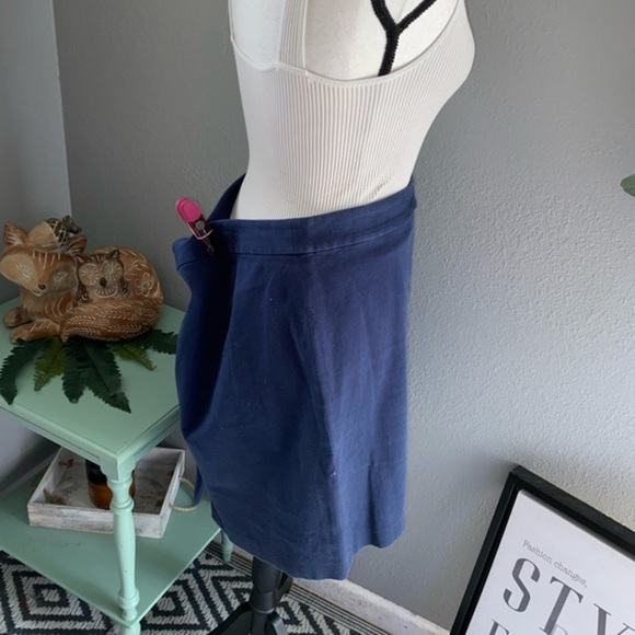 Brooks Brothers Women’s size 14 Blue Skirt Faux Brown Belt Zipper Button GUC - Picture 10 of 14